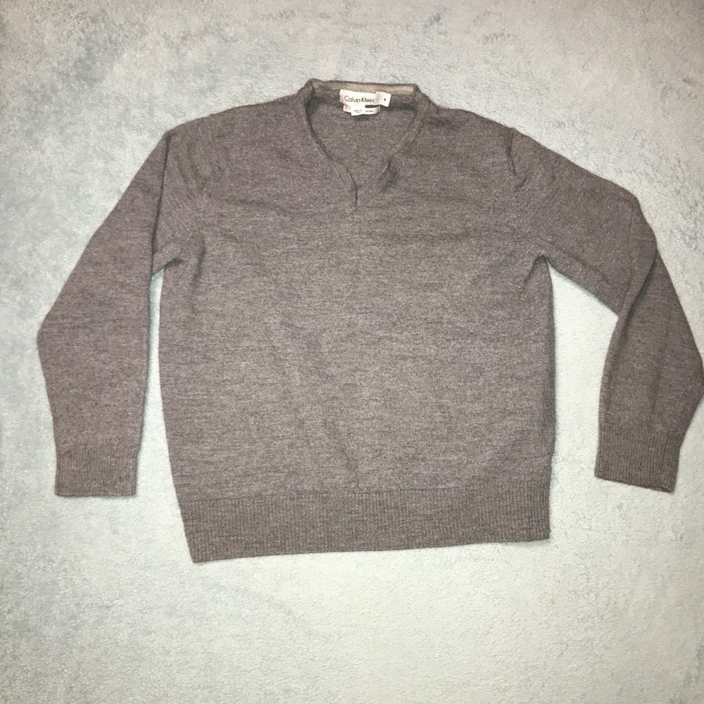Calvin Klein Sweater
